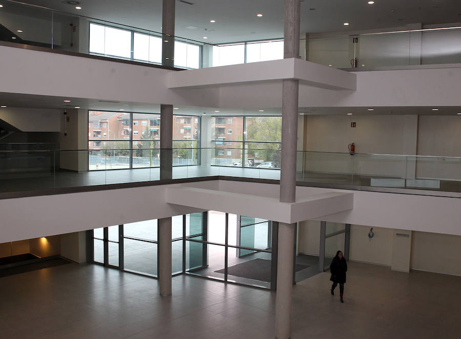 El nuevo edificio del Seguridad Social ha salido 2,5 millones de euros más caro