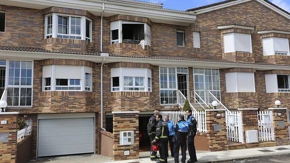Un incendio pone alerta a los vecinos en la urbanización La Fontana