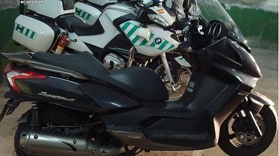 Detenido como presunto autor del robo de una motocicleta