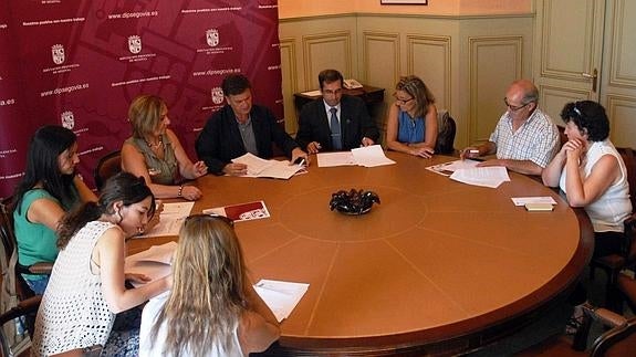 Agricultura abre el grifo a los grupos de acción local con un chorreo de 4,4 millones en Segovia