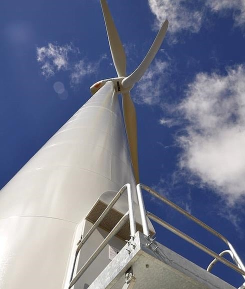'No' rotundo a los aerogeneradores gigantes