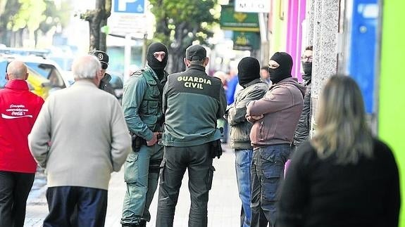 Al menos cuatro detenidos en una nueva redada antidroga en la capital y en Alba