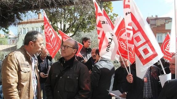 Concentración en Palencia contra los contratos temporales y precarios