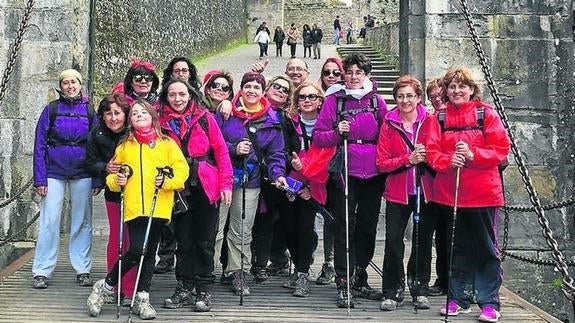 La Asociación de Vecinos Barrio La Cuesta El Salvador regresa al Camino de Santiago