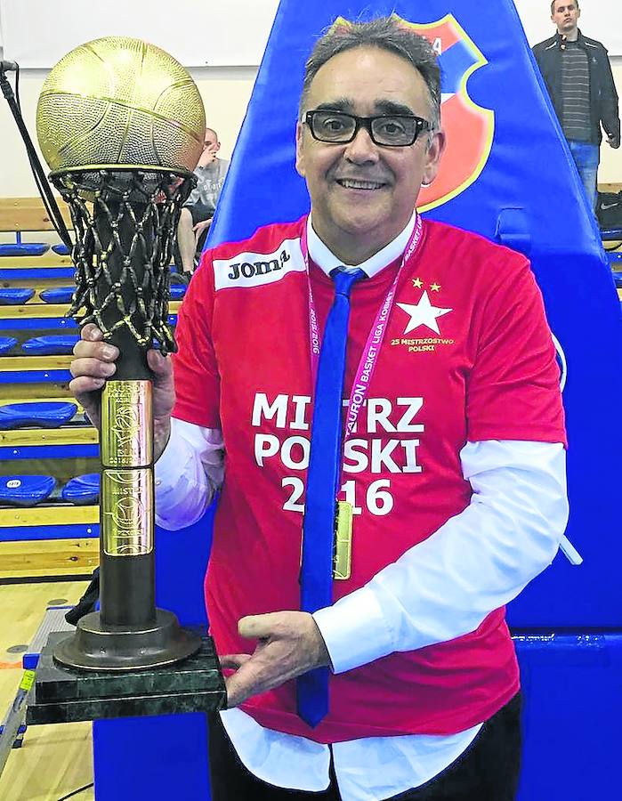 José Ignacio Hernández conquista su tercera Liga polaca con el Wisla Can Pack