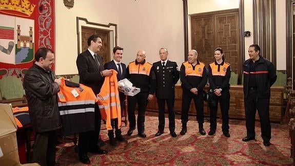 La Junta entrega nuevo equipamiento a los voluntarios de Protección Civil de Zamora