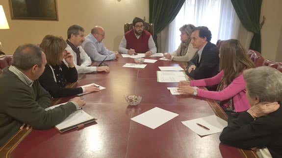 La Diputación de Ávila junto a otras entidades elabora un plan para mejorar el ferrocarril