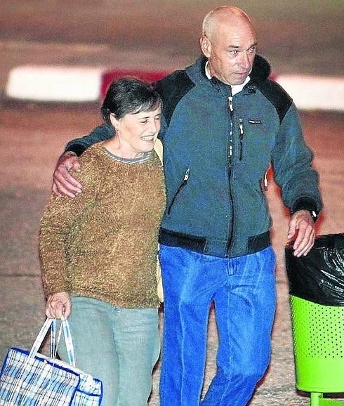 Presos de ETA arropan a Santi Potros tras su traslado a la cárcel de Topas