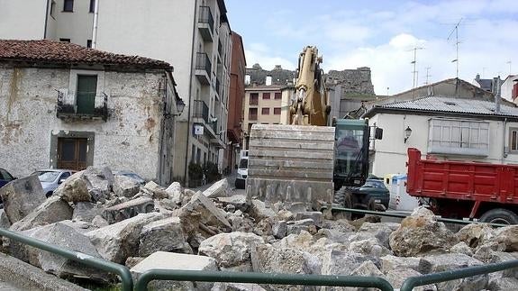 Admite la demanda contra el San Leonardo de Yagüe para que retire el vestigio franquista