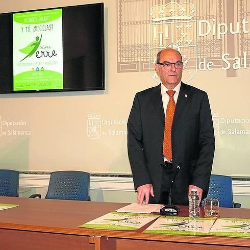 ‘Súper Erre’ enseñará a los escolares de 6 a 10 años a reciclar y a hacerlo bien