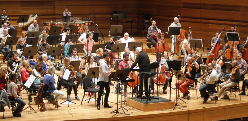 La OSCyL graba un disco doble con obras de Lorenzo Palomo