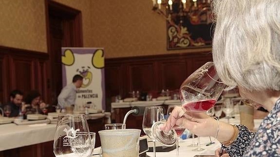 La Diputación de Palencia impulsará la ruta por la tierra de los vinos del Arlanza
