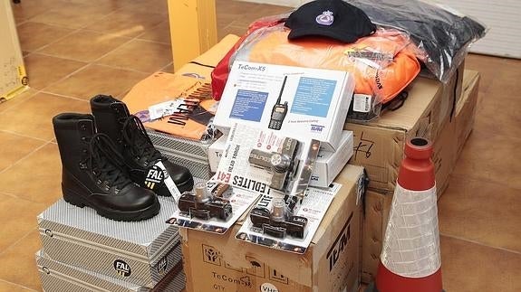 La Junta entrega material a cuatro agrupaciones de voluntarios de Protección Civil de Palencia