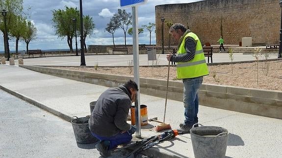 El Ayuntamiento de Toro refuerza con 30 trabajadores los servicios de obras, limpieza y turismo