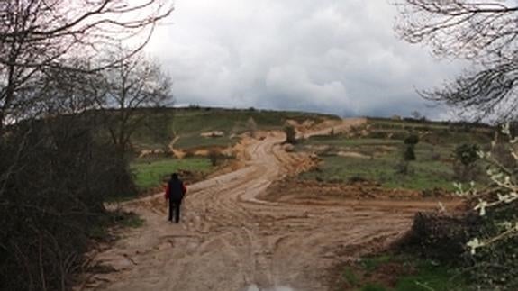 Más de 300 firmas exigen «caminos, y no autopistas» en el Parque Sierra de Guadarrama
