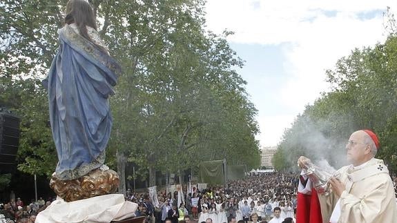 Multitudinaria eucaristía del Corpus en Recoletos