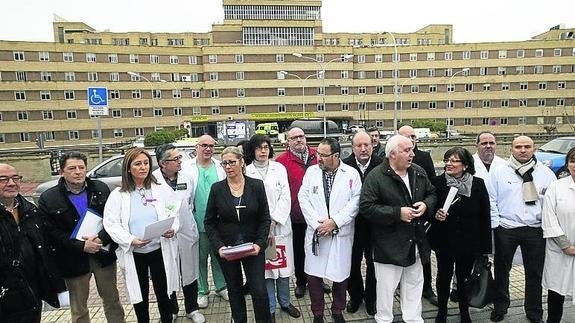 La Plataforma por la Sanidad Pública llevará su protesta a las puertas del Clínico