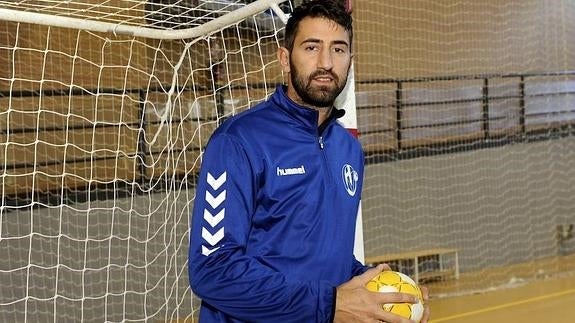 Óscar Perales, nuevo entrenador del Nava