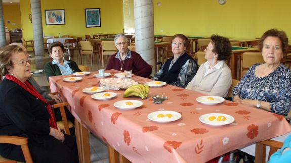Música, concursos y teatro copan el programa de ocio del Centro de Día
