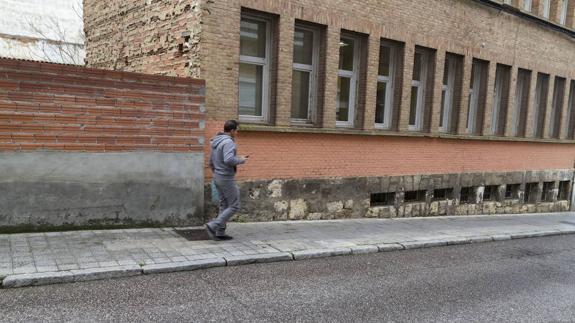 La calle Panaderas de Palencia se levanta en pie de guerra