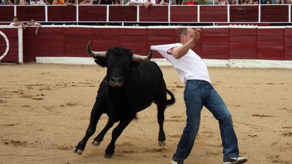 El cortador muerto en Valladolid llegó vivo al Hospital, pero no pudo superar la herida en el tórax