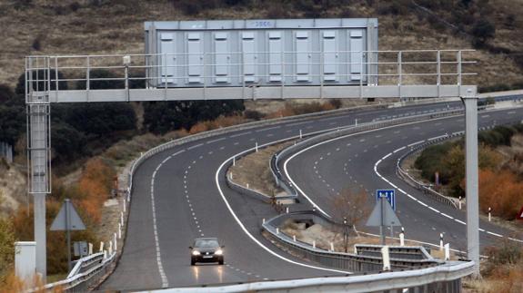 Abertis autopistas pone en marcha los trabajos para reasfaltar la AP-6