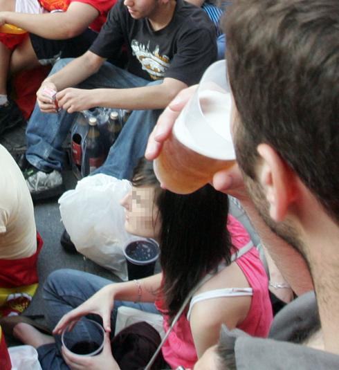 Aguilafuente prohíbe el botellón en las instalaciones municipales del colegio