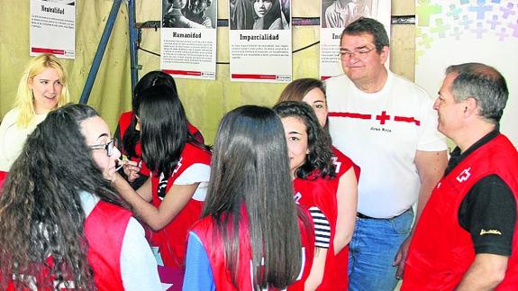 Cruz Roja organiza en Cuéllar una jornada de difusión y actividades de diversidad cultural