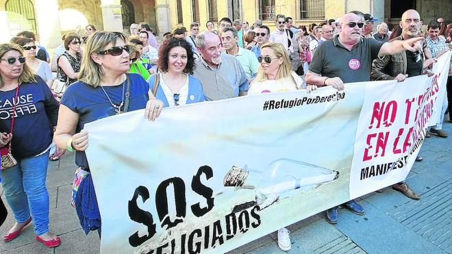 Las ONG trasladan a los partidos 11 medidas sobre los refugiados