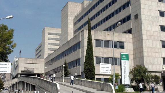 Intenta matar a su bebé de nueve meses en el hospital tras desconectarlo del monitor