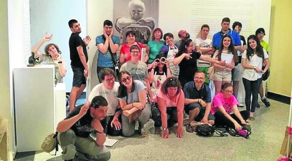 La obra de Venancio Blanco sirve como terapia para personas con Asperger