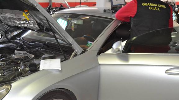 Detenidos once integrantes de una red de reventa de vehículos de alta gama que operaba desde La Bañeza