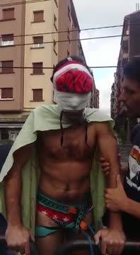 El aterrador 'falso puenting' de una despedida de soltero