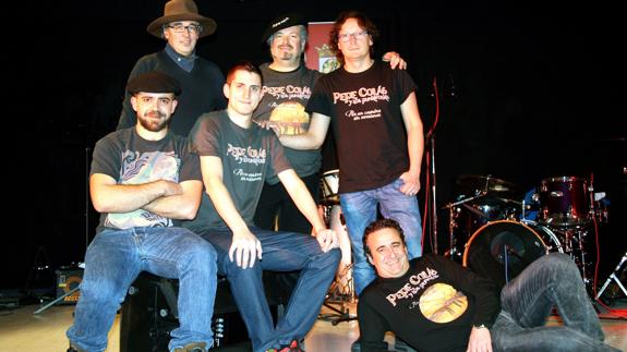 Pepe Colás y los Punkifolkis y la Coral Cuellarana compartirán escenario