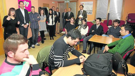 Las lanzaderas consolidan en tres años un 60% de inserción laboral en Palencia