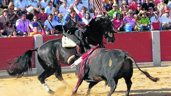 Jornada taurina en Guijuelo, Linares de Riofrío, Sequeros y Cantalpino