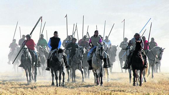 Los cambios en el encierro de Cuéllar dividen a las asociaciones de caballistas