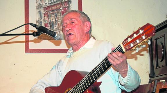 El folclorista Ismael Peña descubrirá la placa dedicada a Camilo José Cela en Fuentepiñel