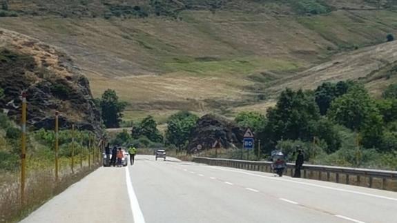 Un motorista resulta herido grave en un accidente en la N630