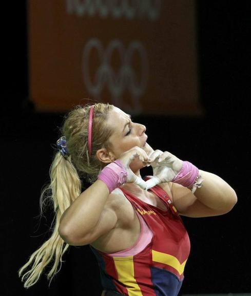 Lydia Valentín puede conseguir tres medallas olímpicas en un mes