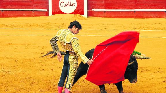 El Ayuntamiento y la peña El Encierro rendirán homenaje a Víctor Barrio