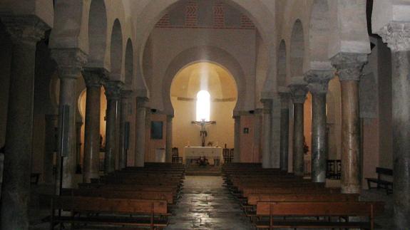 Una exposición celebra los 1.100 años de la iglesia de San Cebrián de Mazote