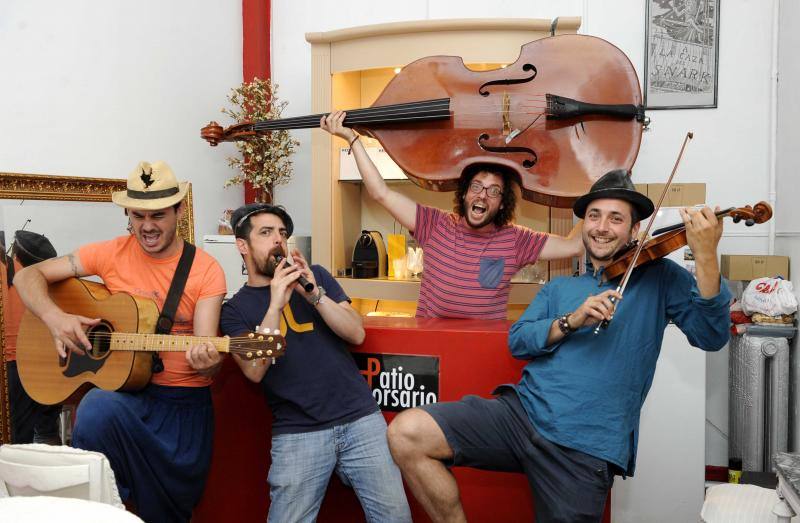 Los Muyayos de Raïz celebran sus diez años con melodías zíngaras