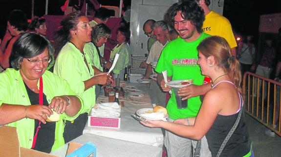 La fiesta llega al barrio de El Sotillo