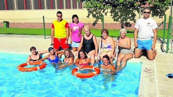 Baltanás pierde el miedo a sumergirse