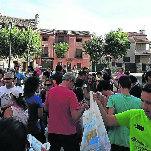 Marcha por el aniversario del puente de las entregauas