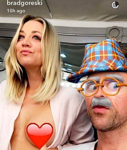 Kaley Couco y su pecho en Snapchat