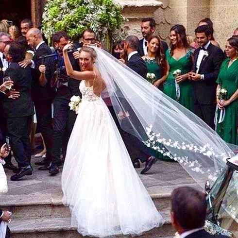 Al Bano y Romina Power casan a su hija Cristel Carrisi con un multimillonario