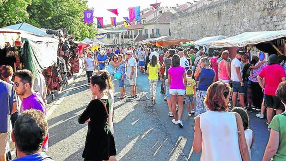 El Mercado Cervantino añade vigor a la creación artesanal