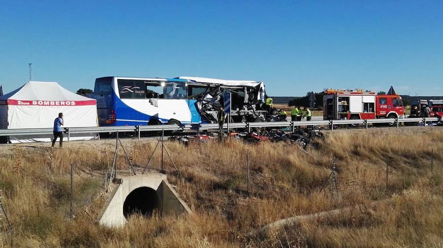 Una avería en el camión que chocó con el autobús de Adradas, causa del accidente